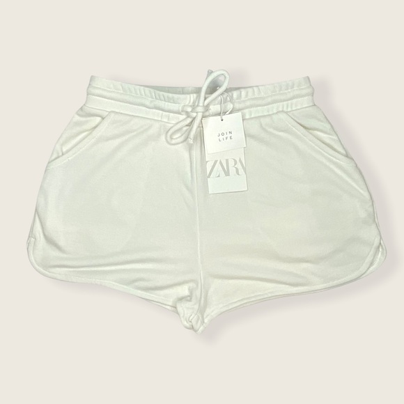 Zara Plush Shorts - Picture 4 of 9